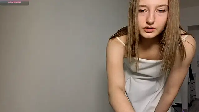 Snapshot of AvelinaSchepp chatting on 03-07-26, 12:46 AvelinaSchepp online show from 03-07-26, 12:46