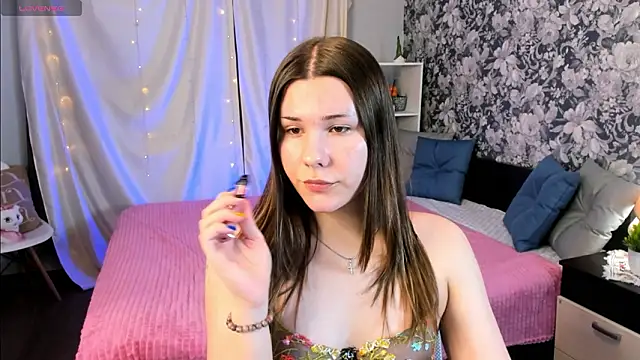 Coraline kitty online show from 02-22-26, 06:24