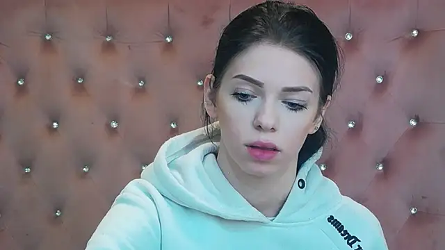 Snapshot of PeachyElla26 chatting on 02-20-26, 10:38 PeachyElla26 online show from 02-20-26, 10:38