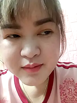 Snapshot of Kee-kimlee chatting on 02-16-26, 02:18 Kee-kimlee online show from 02-16-26, 02:18