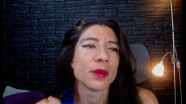 BrendaaCruz online show from 02-12-26, 12:11