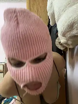 faettaa online show from 02-11-26, 03:28