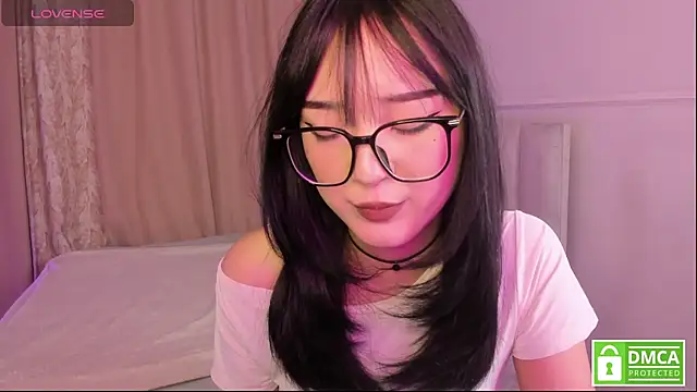 Snapshot of ariyastar chatting on 02-21-26, 01:23 ariyastar online show from 02-21-26, 01:23