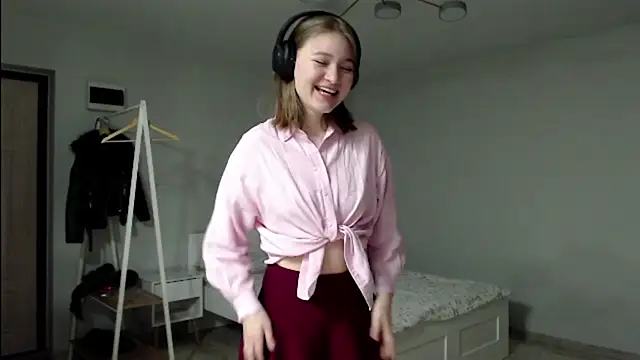 Mirrrra1 online show from 02-14-26, 09:11