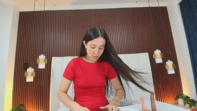 Snapshot of Brisa_Silva chatting on 03-03-26, 12:00 Brisa Silva online show from 03-03-26, 12:00