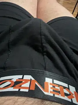 Snapshot of geilboy12 chatting on 02-11-26, 07:08 geilboy12 online show from 02-11-26, 07:08