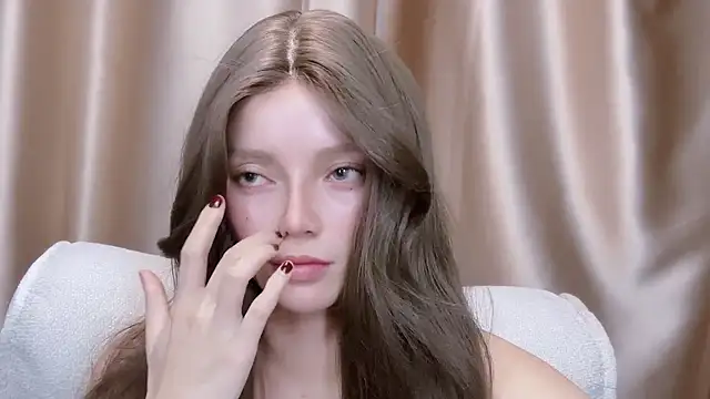 Snapshot of audience114 chatting on 02-18-26, 12:23 audience114 online show from 02-18-26, 12:23