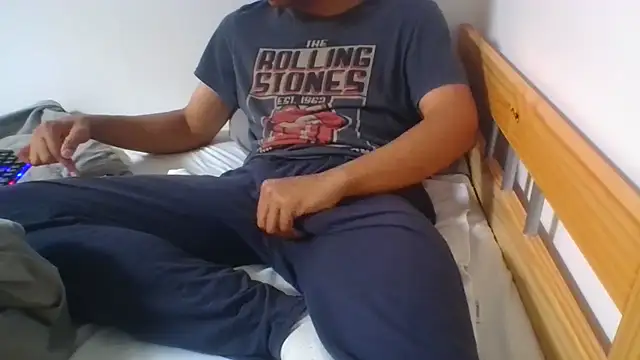 Snapshot of Master_hard20 chatting on 02-10-26, 07:51 Master hard20 online show from 02-10-26, 07:51