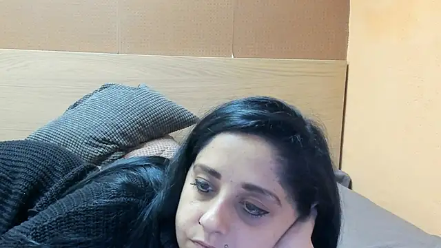 PinkyTwerkyX online show from 10-19-25, 01:45