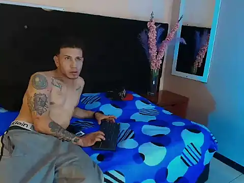 thonixxandluna online show from 02-18-26, 08:27