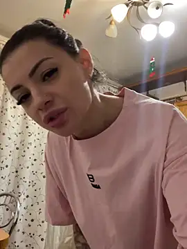 Layana Ro online show from 02-16-26, 04:19