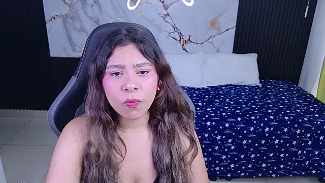 Sophie19   online show from 03-01-26, 12:18