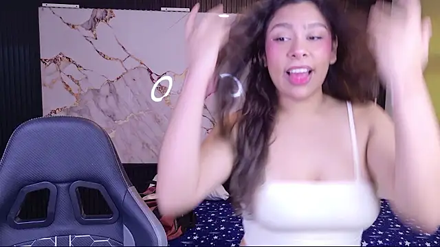 Sophie19   online show from 03-12-26, 12:11