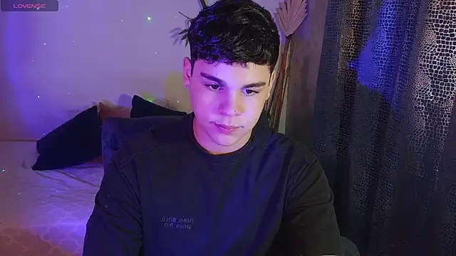 eithan jonnes online show from 02-22-26, 09:24