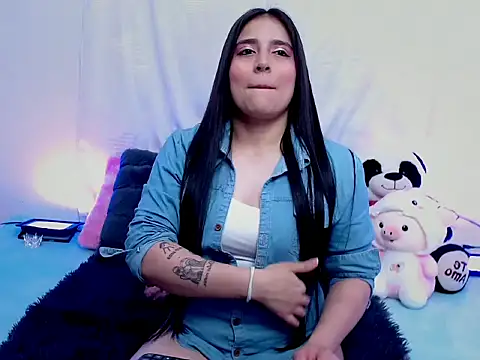 Snapshot of CristalSmithh chatting on 02-18-26, 04:19 CristalSmithh online show from 02-18-26, 04:19