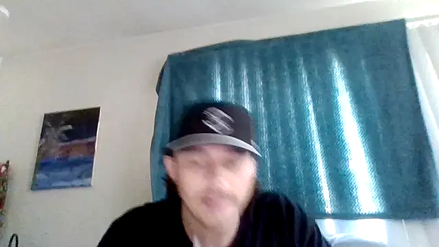 Snapshot of Tallhungandcloudy chatting on 02-21-26, 10:00 Tallhungandcloudy online show from 02-21-26, 10:00