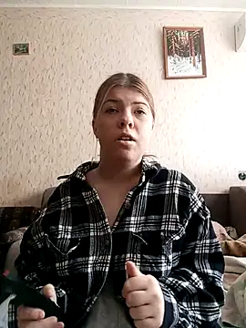 Snapshot of EvaTallor chatting on 02-26-26, 09:19 EvaTallor online show from 02-26-26, 09:19