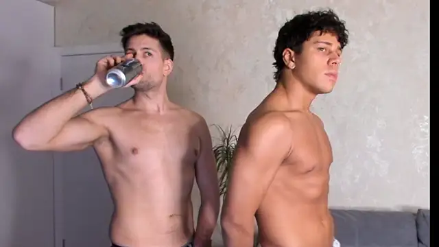 Snapshot of alexflexxx chatting on 02-27-26, 05:35 alexflexxx online show from 02-27-26, 05:35