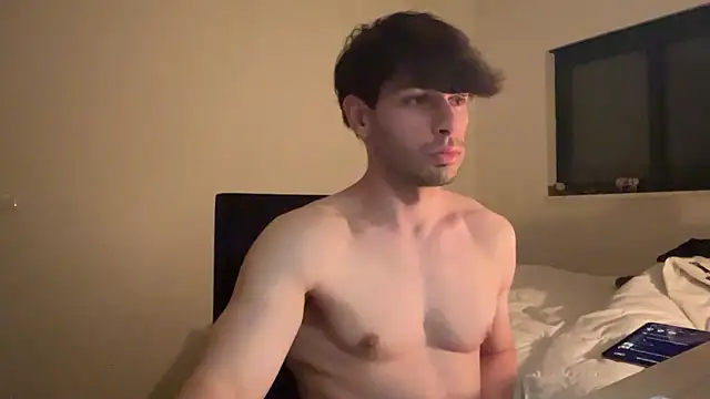 Snapshot of Leo_Justin25 chatting on 02-12-26, 01:11 Leo Justin25 online show from 02-12-26, 01:11