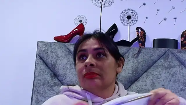 Camila baby777 online show from 02-14-26, 06:48