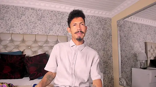 NoaahTylor online show from 04-02-26, 08:28