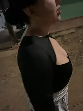 Snapshot of Craziness_street chatting on 03-03-26, 04:07 Craziness street online show from 03-03-26, 04:07