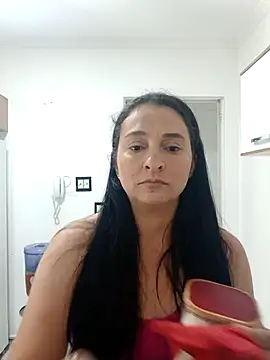 Snapshot of luamel2126 chatting on 03-04-26, 12:11 luamel2126 online show from 03-04-26, 12:11