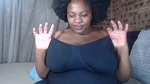 Snapshot of BIGBOOTYXX29 chatting on 11-03-25, 06:53 BIGBOOTYXX29 online show from 11-03-25, 06:53