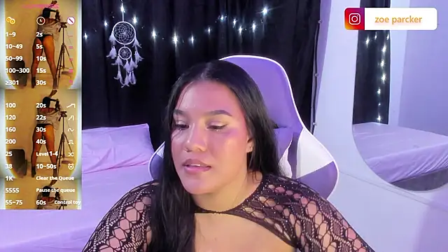 Snapshot of ZoeParcker chatting on 03-02-26, 07:32 ZoeParcker online show from 03-02-26, 07:32