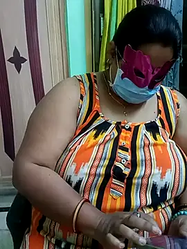 Snapshot of 02Roshni chatting on 02-22-26, 04:02 02Roshni online show from 02-22-26, 04:02