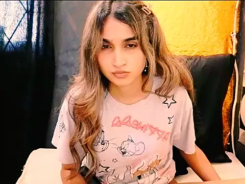 Snapshot of Amber_Rose06 chatting on 04-01-26, 07:42 Amber Rose06 online show from 04-01-26, 07:42