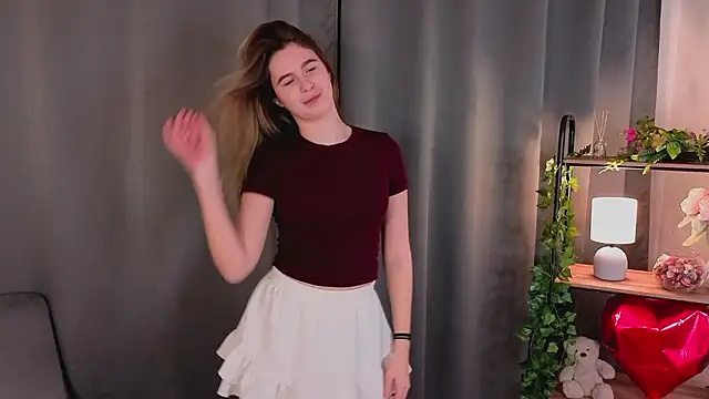 EleanorConnerr online show from 02-21-26, 11:00