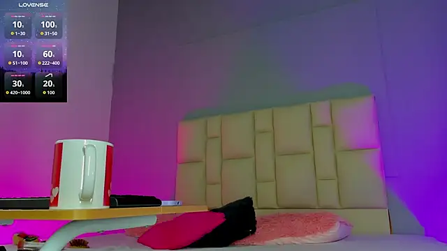 Snapshot of Zaphiro__Sky chatting on 02-23-26, 08:55 Zaphiro Sky online show from 02-23-26, 08:55