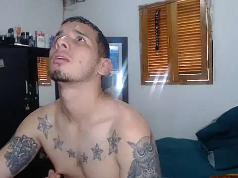 Snapshot of HotSinlge chatting on 02-14-26, 02:58 HotSinlge online show from 02-14-26, 02:58