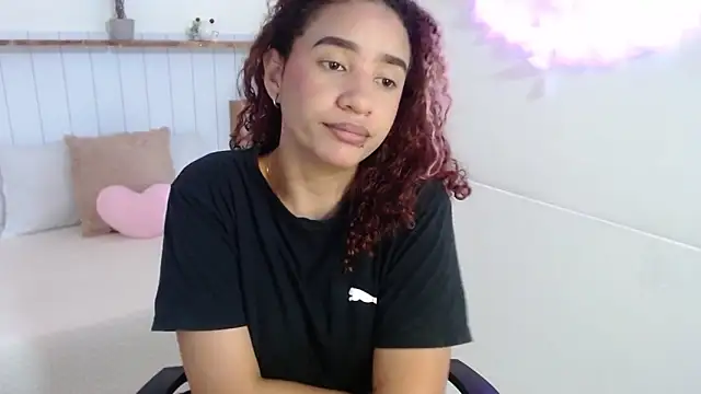 Snapshot of Alice_Grinnerk chatting on 02-27-26, 01:22 Alice Grinnerk online show from 02-27-26, 01:22