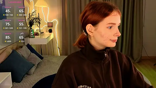 Snapshot of Vixaria chatting on 02-27-26, 03:01 Vixaria online show from 02-27-26, 03:01