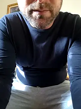 Snapshot of cetriolino chatting on 02-14-26, 08:22 cetriolino online show from 02-14-26, 08:22