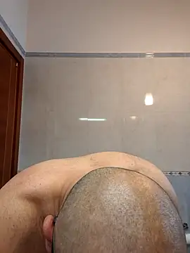 Snapshot of cetriolino chatting on 04-11-26, 05:34 cetriolino online show from 04-11-26, 05:34