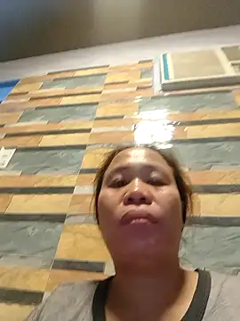 squirtshantal online show from 11-27-25, 04:14