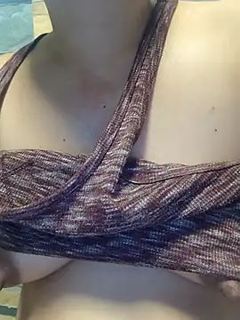 squirtshantal online show from 12-16-25, 01:43