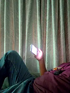 Snapshot of Dkny_boy chatting on 02-21-26, 09:38 Dkny boy online show from 02-21-26, 09:38