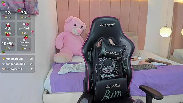 Snapshot of antonella_moon7 chatting on 03-02-26, 07:15 antonella moon7 online show from 03-02-26, 07:15