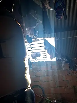 Snapshot of Juli_Powl chatting on 03-07-26, 01:08 Juli Powl online show from 03-07-26, 01:08