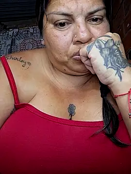 Snapshot of Juli_Powl chatting on 03-20-26, 03:55 Juli Powl online show from 03-20-26, 03:55