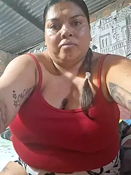 Snapshot of Juli_Powl chatting on 04-11-26, 12:04 Juli Powl online show from 04-11-26, 12:04