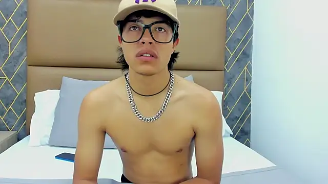 Escanor Hot online show from 02-20-26, 08:42