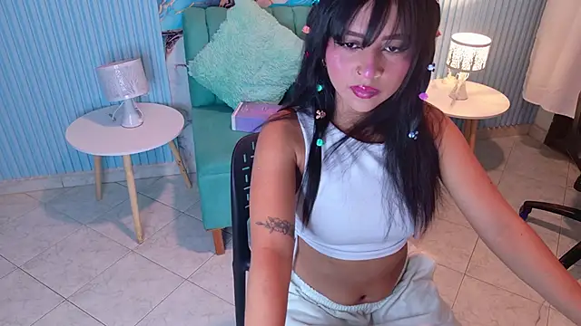 Snapshot of Abby18_ chatting on 02-24-26, 04:10 Abby18 online show from 02-24-26, 04:10