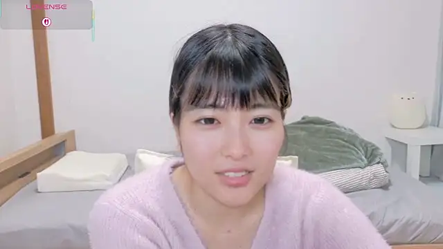 Somi-chan online show from 03-09-26, 10:41