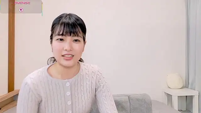 Somi-chan online show from 03-15-26, 04:40