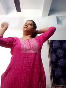 Anushka Singh0 online show from 03-01-26, 08:16